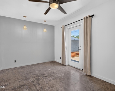 346 E Papago Drive - Photo Thumbnail 16