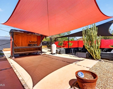 346 E Papago Drive - Photo Thumbnail 23