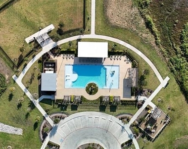 2513 Peoria Drive - Photo Thumbnail 26