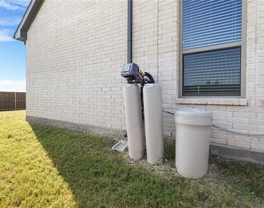 2513 Peoria Drive - Photo Thumbnail 27