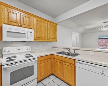 514 Harris Street - Photo Thumbnail 14