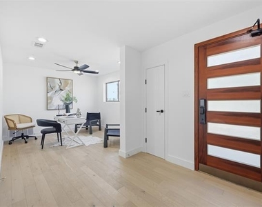 4635 Manett Street - Photo Thumbnail 2