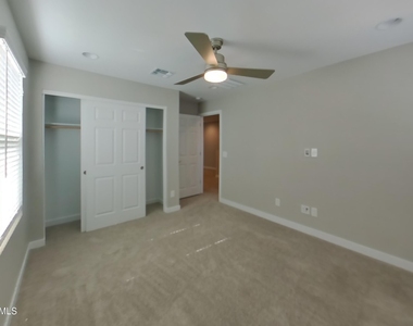 9310 E Strobe Avenue - Photo Thumbnail 11