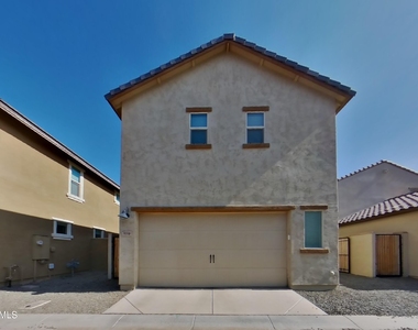 9310 E Strobe Avenue - Photo Thumbnail 15