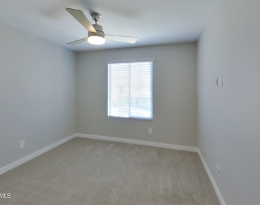 9310 E Strobe Avenue - Photo Thumbnail 9