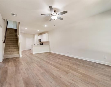 6918 Yellow Hammer Way - Photo Thumbnail 3