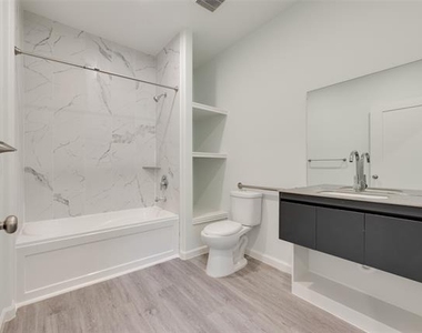 4225 Bernice Street - Photo Thumbnail 13