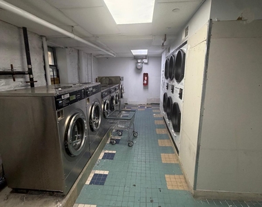 W 204th Street / Vermilyea Avenue - Photo Thumbnail 8