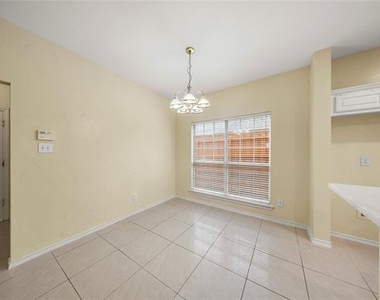 2808 Barksdale Drive - Photo Thumbnail 26