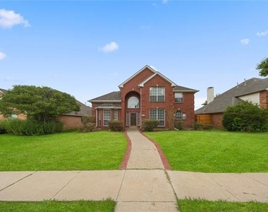 2808 Barksdale Drive - Photo Thumbnail 1