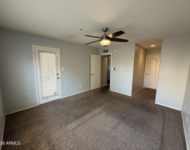 5665 W Galveston Street - Photo Thumbnail 5