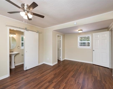 8823 San Benito Way - Photo Thumbnail 6