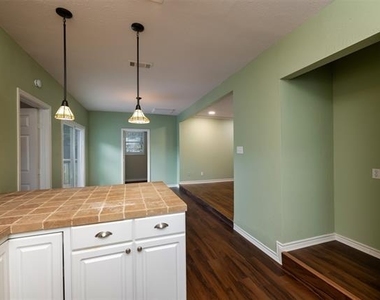 8823 San Benito Way - Photo Thumbnail 15