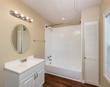 8823 San Benito Way - Photo Thumbnail 17