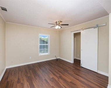 8823 San Benito Way - Photo Thumbnail 7