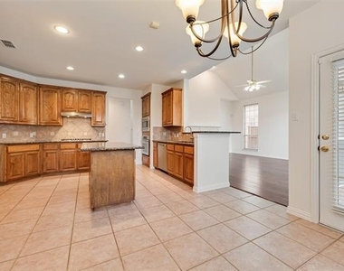 3104 Angus Drive - Photo Thumbnail 13