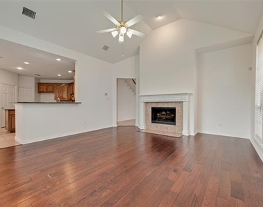 3104 Angus Drive - Photo Thumbnail 11