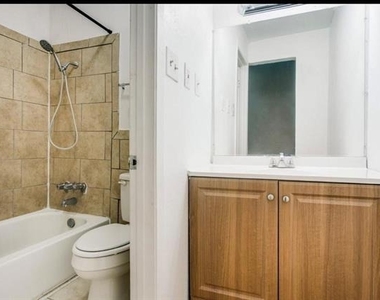 7152 Fair Oaks Avenue - Photo Thumbnail 8