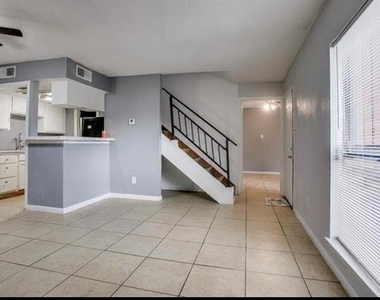 7152 Fair Oaks Avenue - Photo Thumbnail 1