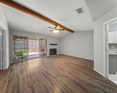 5501 Stoney Glen Drive - Photo Thumbnail 6