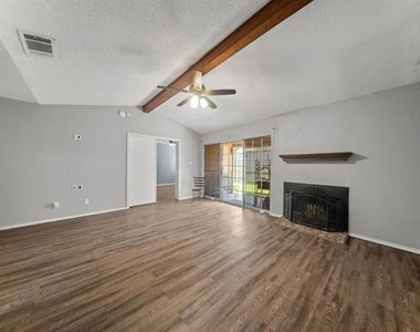 5501 Stoney Glen Drive - Photo Thumbnail 7