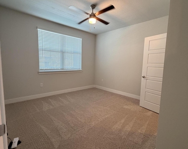 17120 N 17120 N 51st Avenue - Photo Thumbnail 2