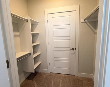 17120 N 17120 N 51st Avenue - Photo Thumbnail 4