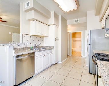 5335 E Shea Boulevard - Photo Thumbnail 6