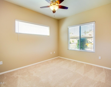 5335 E Shea Boulevard - Photo Thumbnail 8