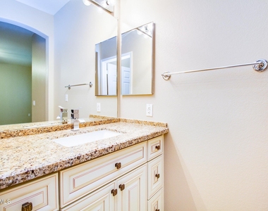 5335 E Shea Boulevard - Photo Thumbnail 12