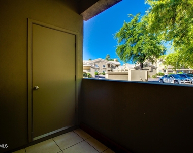 5335 E Shea Boulevard - Photo Thumbnail 15