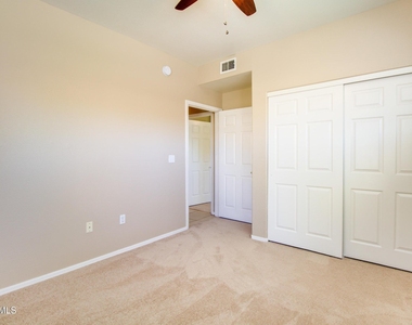 5335 E Shea Boulevard - Photo Thumbnail 9