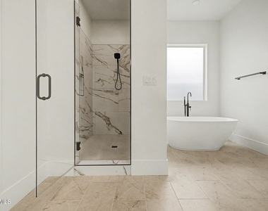 3229 E Roma Avenue - Photo Thumbnail 17
