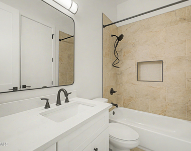 3229 E Roma Avenue - Photo Thumbnail 27