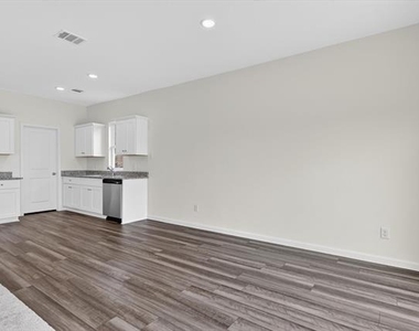 1301 Elliott Road - Photo Thumbnail 5