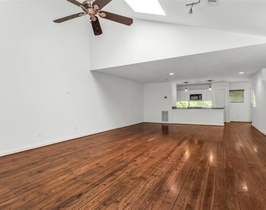 1429 Caddo Street - Photo Thumbnail 7