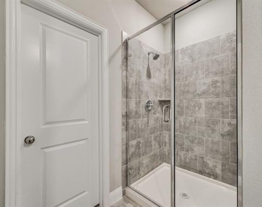 1080 Norias Drive - Photo Thumbnail 11