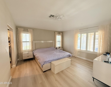 9850 W Deanna Drive - Photo Thumbnail 9