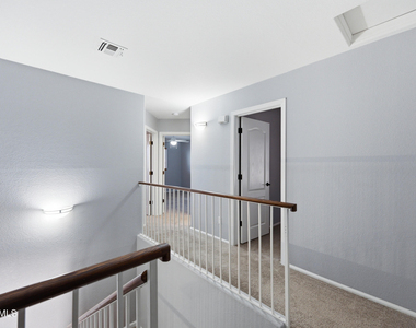 27705 N 23rd Drive - Photo Thumbnail 7