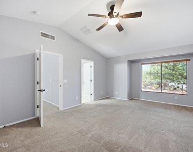 27705 N 23rd Drive - Photo Thumbnail 3