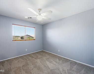 27705 N 23rd Drive - Photo Thumbnail 10