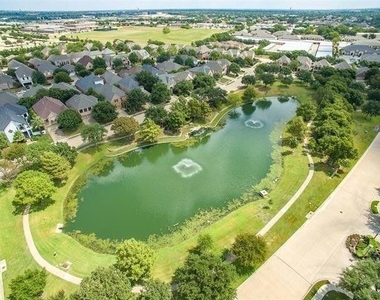 40 Emerald Pond Drive - Photo Thumbnail 31