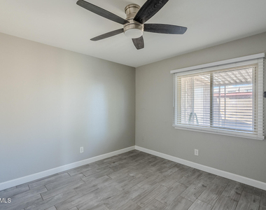 600 S Dobson Road - Photo Thumbnail 10