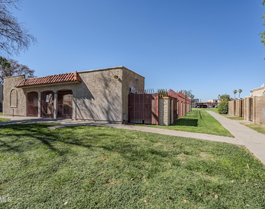 600 S Dobson Road - Photo Thumbnail 22