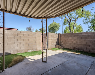 600 S Dobson Road - Photo Thumbnail 21