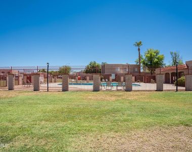 600 S Dobson Road - Photo Thumbnail 23