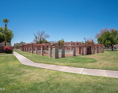 600 S Dobson Road - Photo Thumbnail 24