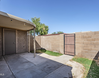 600 S Dobson Road - Photo Thumbnail 18