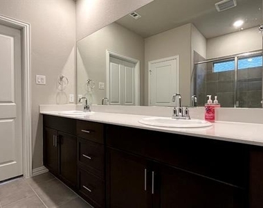 1608 Lannon Lane - Photo Thumbnail 22