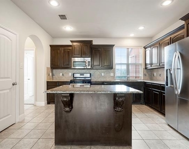 2640 Venice Drive - Photo Thumbnail 16